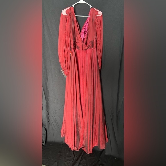 Mac Duggal 67414 NWT CHIFFON OPEN SLEEVE A LINE GOWN - Picture 6 of 7